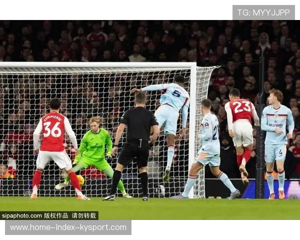 加布里埃尔角球头球建功，阿森纳1-0领先